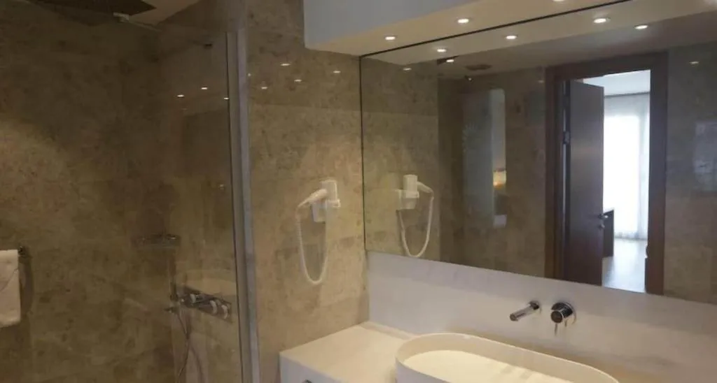 Room, On'Live Hotel, Izmir