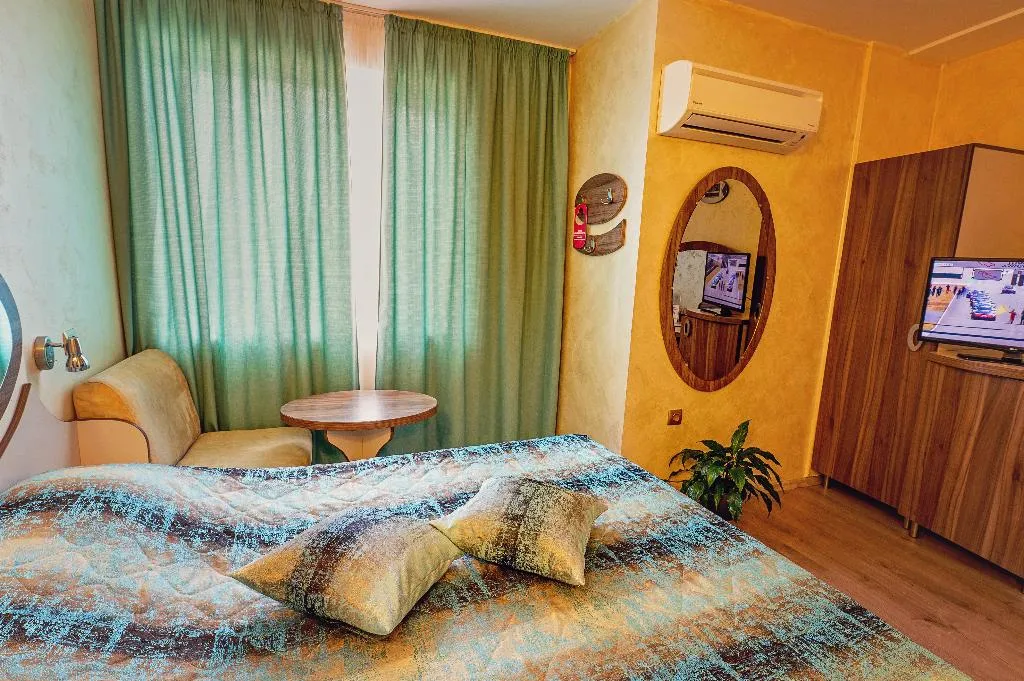 DOUBLE STANDARD Room, Hotel Color Varna, Varna