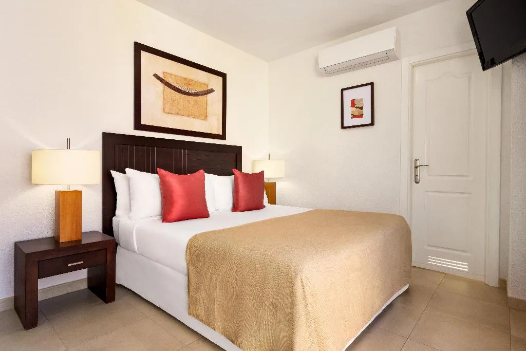 APARTMENT THREE BEDROOMS Room, Wyndham Residences Tenerife Costa Adeje, Tenerife