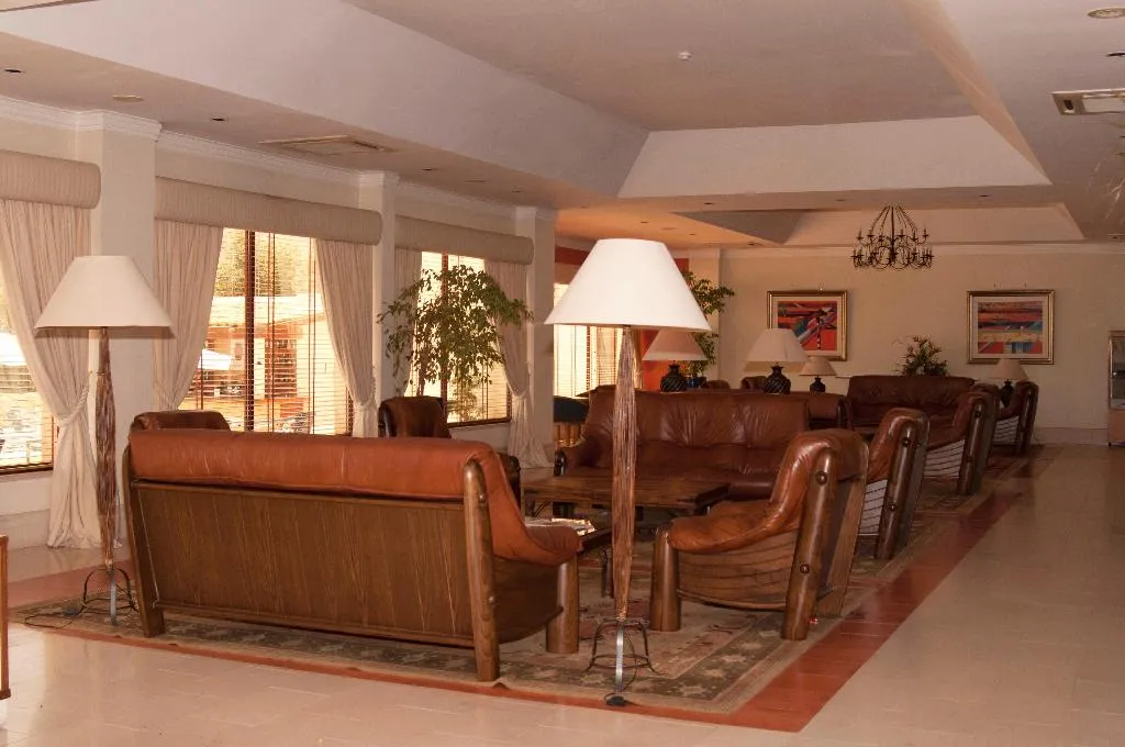 Lobby, Verdi Santarem, Lisbon