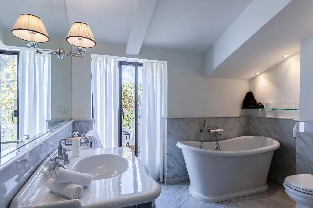 DOUBLE DELUXE Room, Regency, Florence