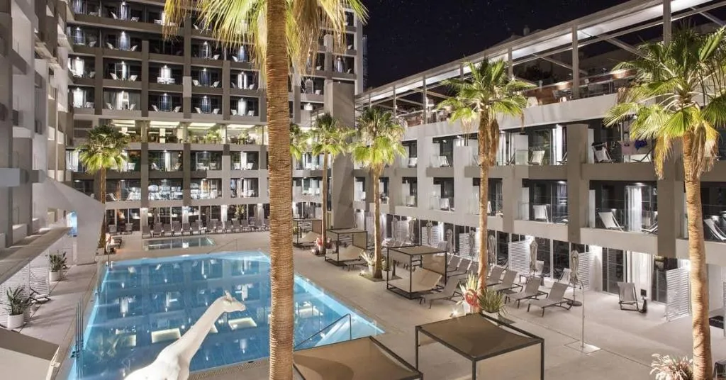 Pool, Innside Palma Bosque Hotel, Majorca