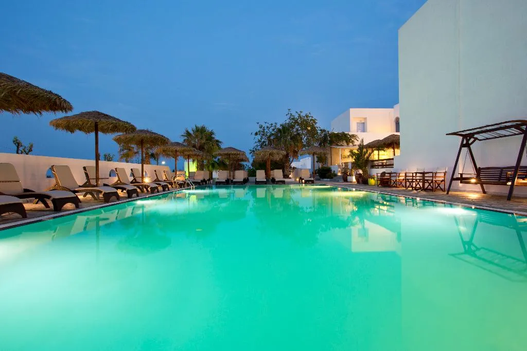 Pool, Alexandra, Santorini