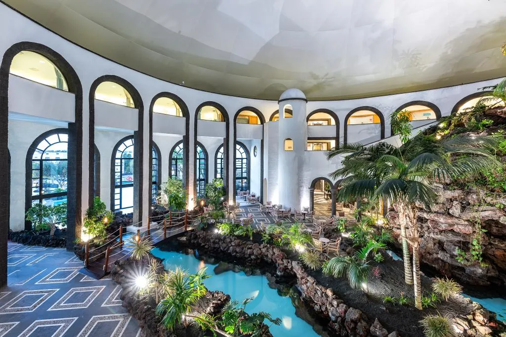 General view, Hotel LIVVO Volcan Lanzarote, Lanzarote