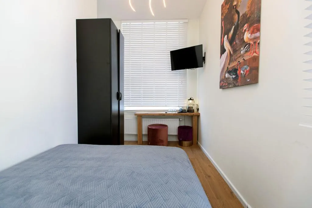DOUBLE STANDARD Room, Quentin Golden Bear Hotel, Amsterdam