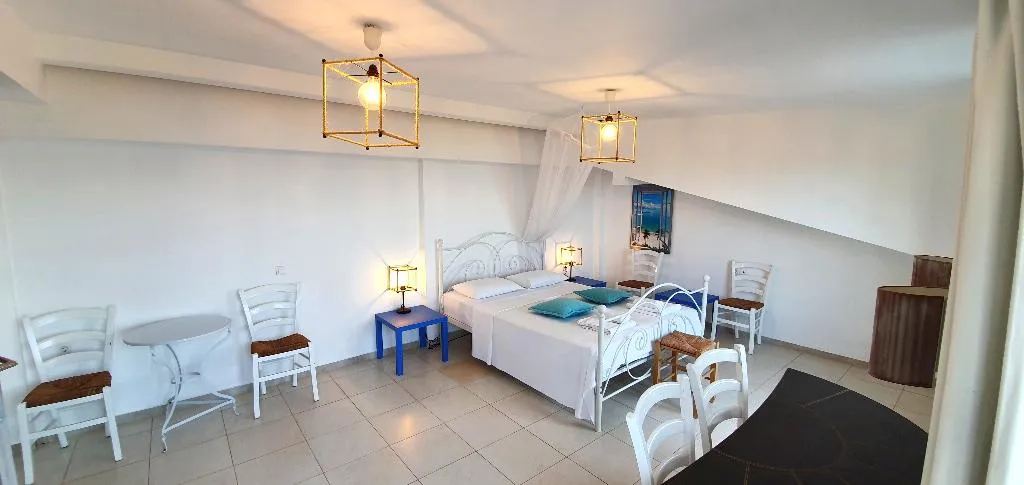 STUDIO TWO BEDROOMS ONE BATHROOM Room, Bungalow White Apartments and Suits, Halkidiki