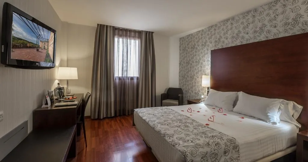 DOUBLE STANDARD Room, Gran Ultonia, Costa Brava