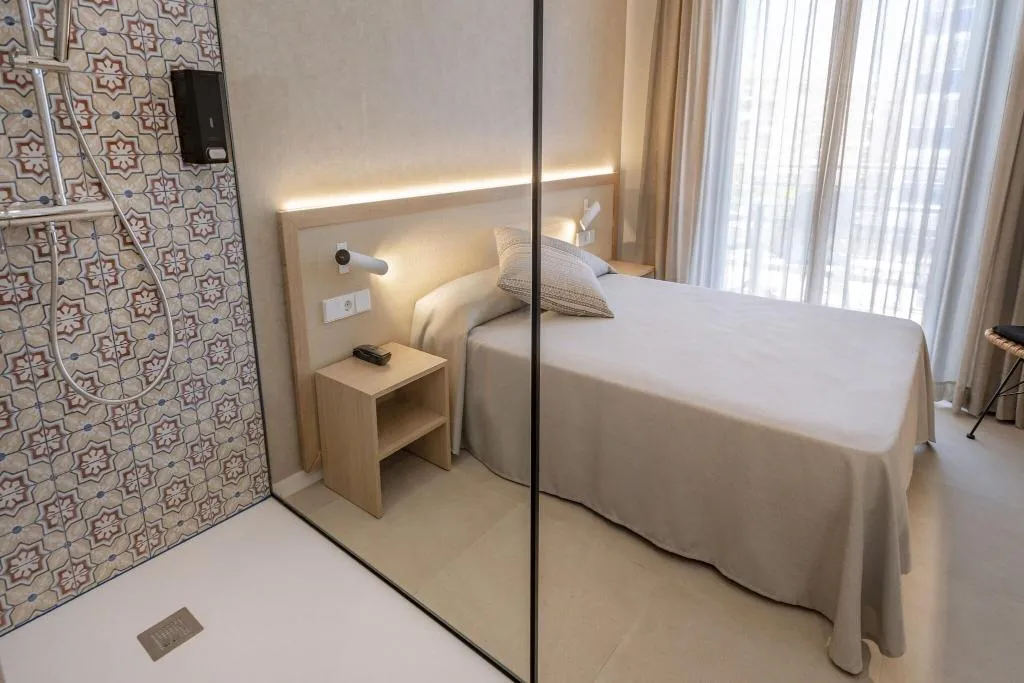 Room, Hotel Alhambra, Costa Brava