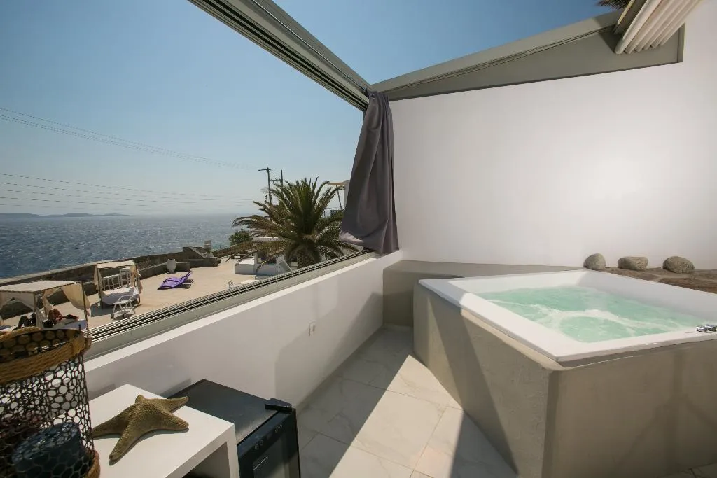 SUITE WITH PRIVATE POOL Room, Suntouch Suites ‘’By Checkin’’ Adults Only, Mykonos