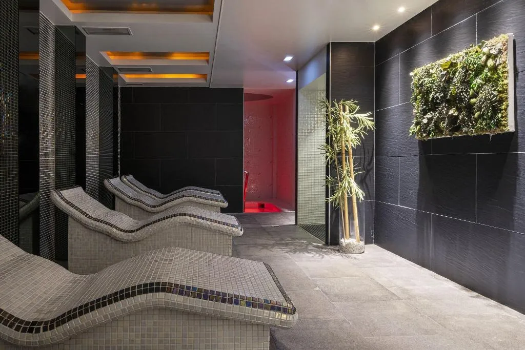 Sports and Entertainment, Redlevel At Melia Palacio De Isora, Tenerife