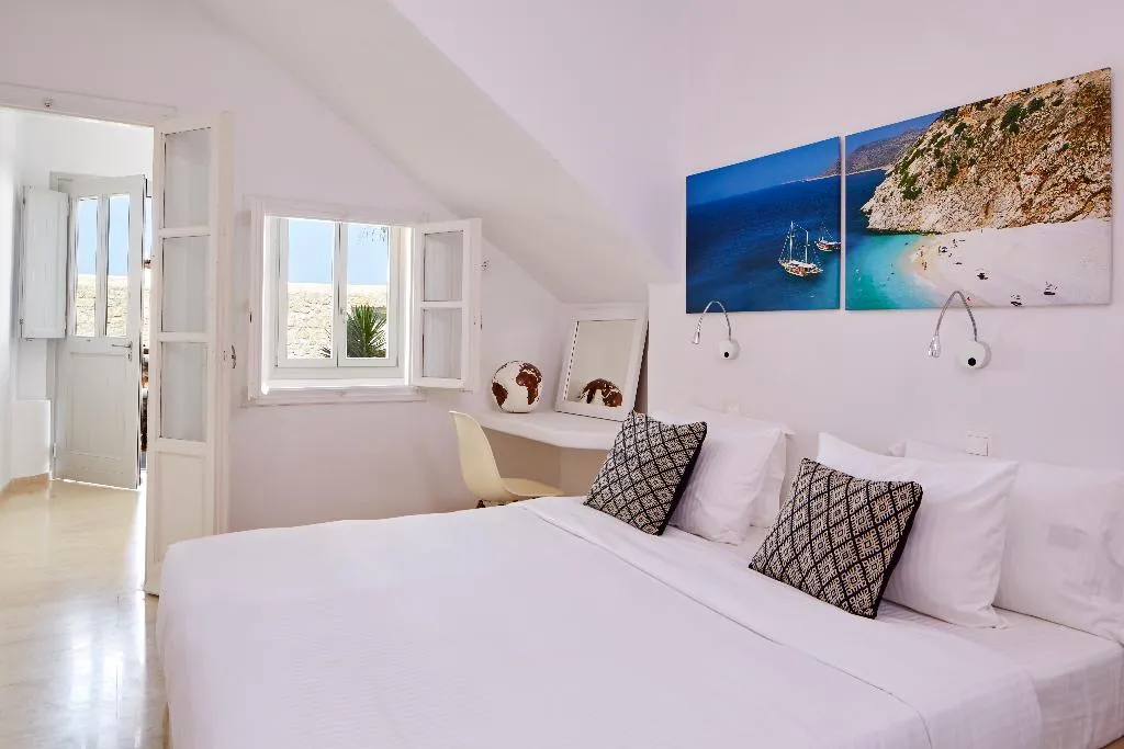 Room CAPACITY 3 ONE BEDROOM Room, Hippie Chic Mykonos, Mykonos