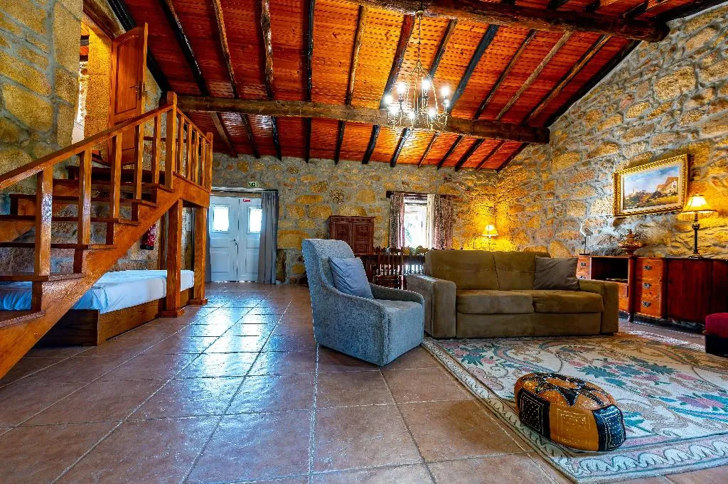 LODGE LAKE VIEW Room, Quinta Do Quinto, Porto