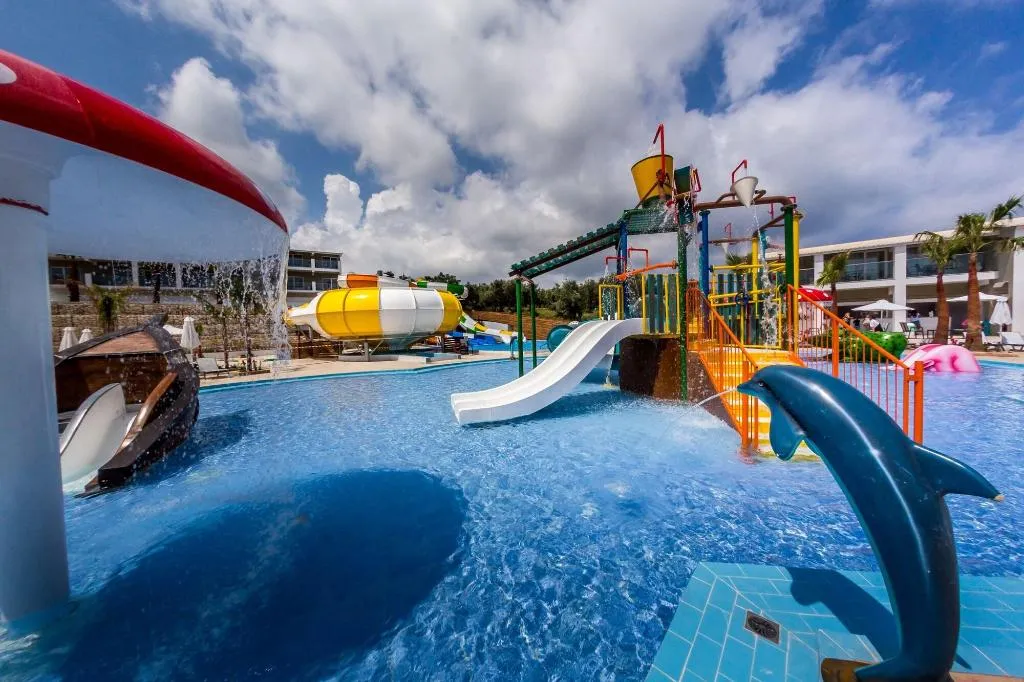 Sports and Entertainment, Caretta Paradise - All Inclusive, Zante