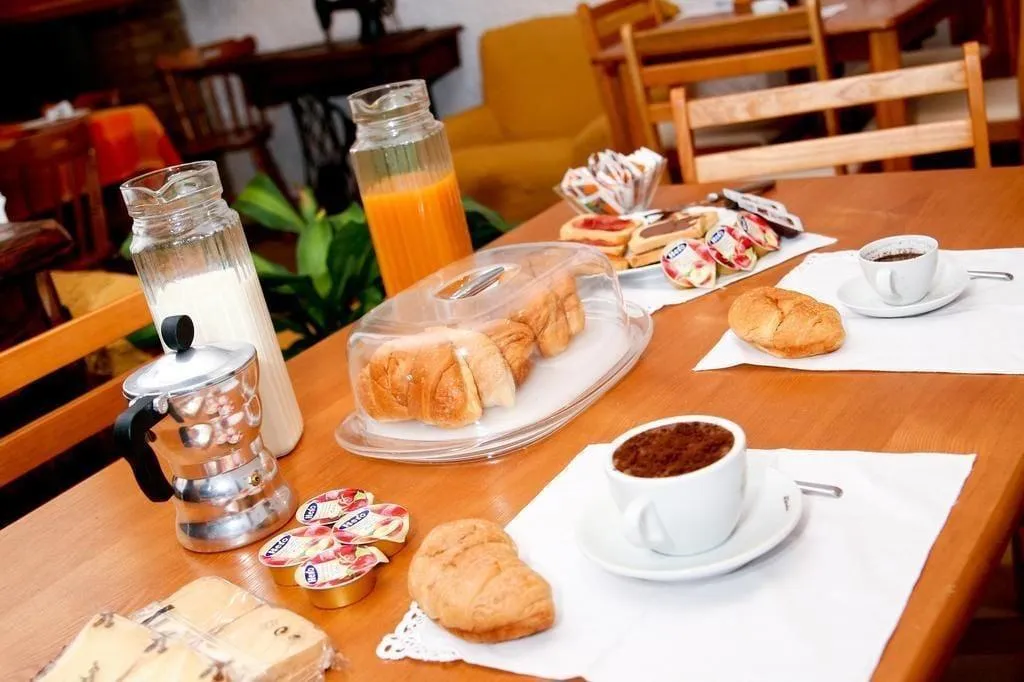 Restaurant, Villa Marogna Rooms And Breakfast, Alghero