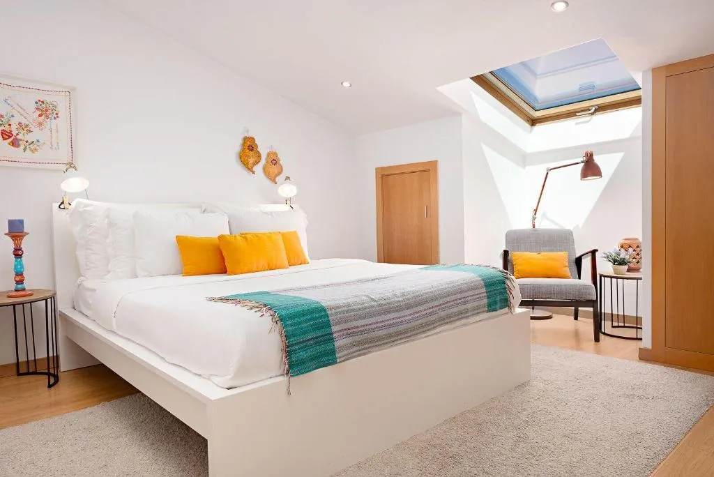 Room, Oporto Stories Apartments - Santa Catarina, 219, Porto