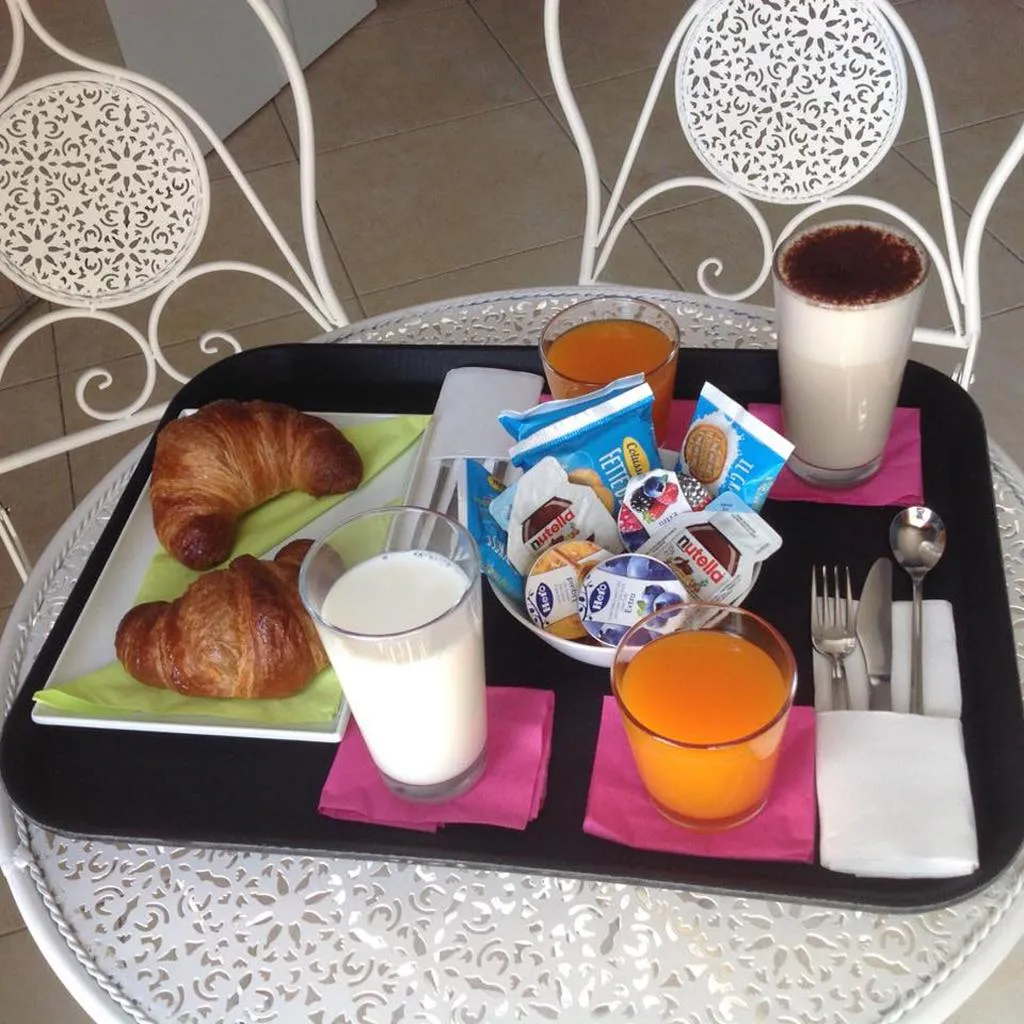 DOUBLE DELUXE Room, B&B Re Ferdinando Napoli, Naples