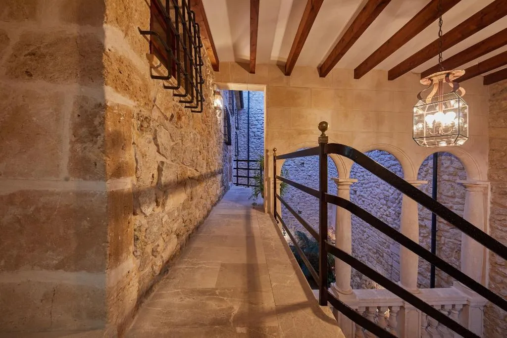 Lobby, Cas Comte Petit Hotel & Spa, Majorca
