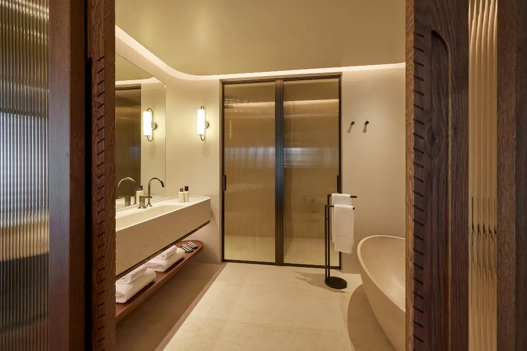 SUITE ONE BEDROOM Room, Daios Cove, Crete