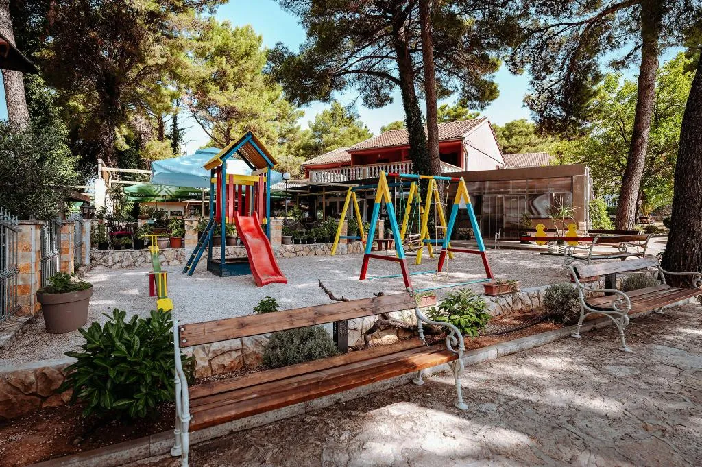 Sports and Entertainment, Matilde Beach Resort, Split