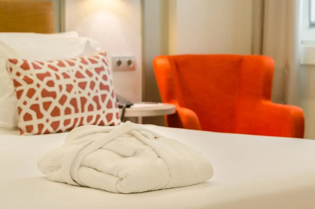 Double or Twin PREMIUM Room, Vincci Baixa, Lisbon