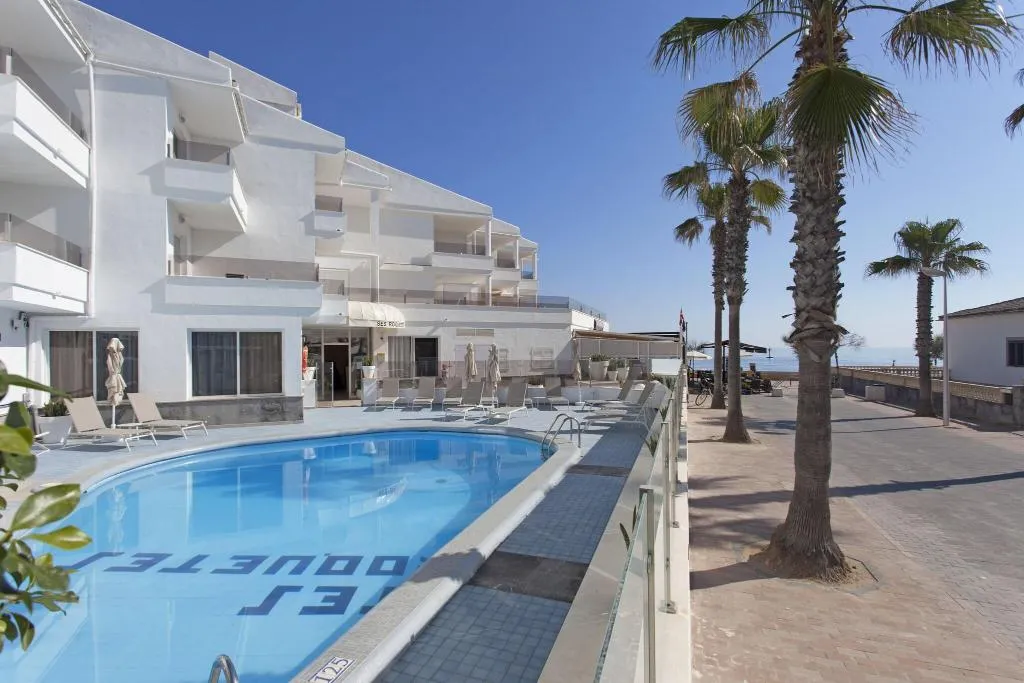 Pool, Apartamentos Ses Roquetes, Majorca