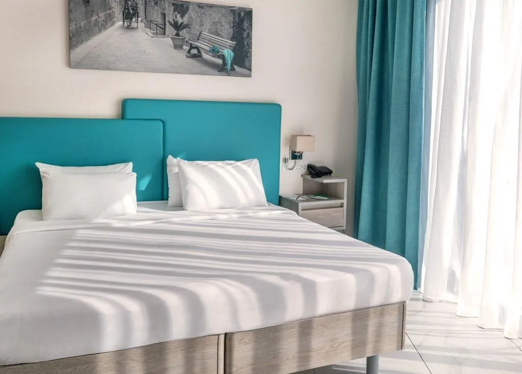 SINGLE BAY VIEW Room, Riviera Spa Resort – Adults Only, Malta