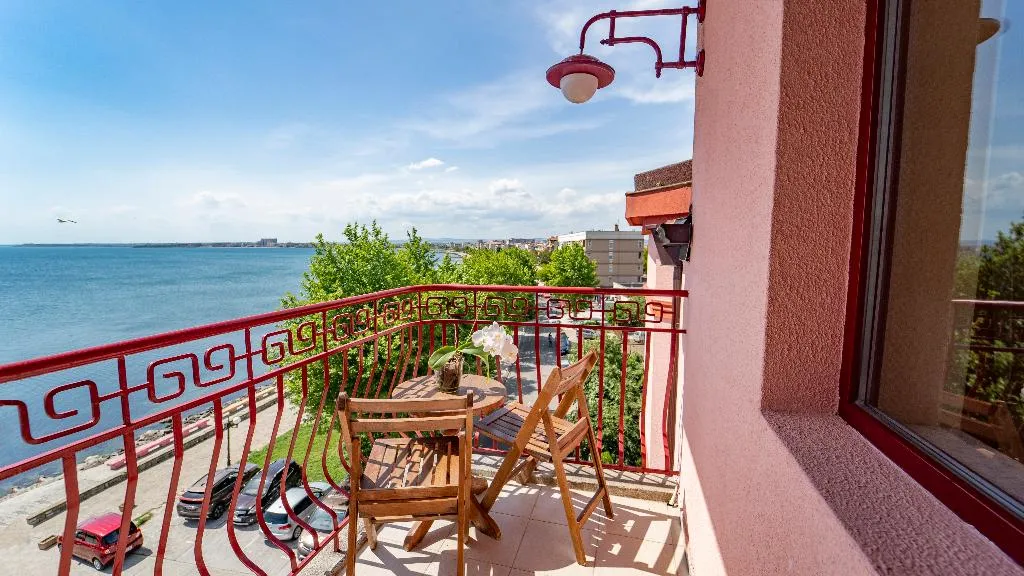DOUBLE DELUXE SEA VIEW Room, Saint George hotel & Spa, Bourgas