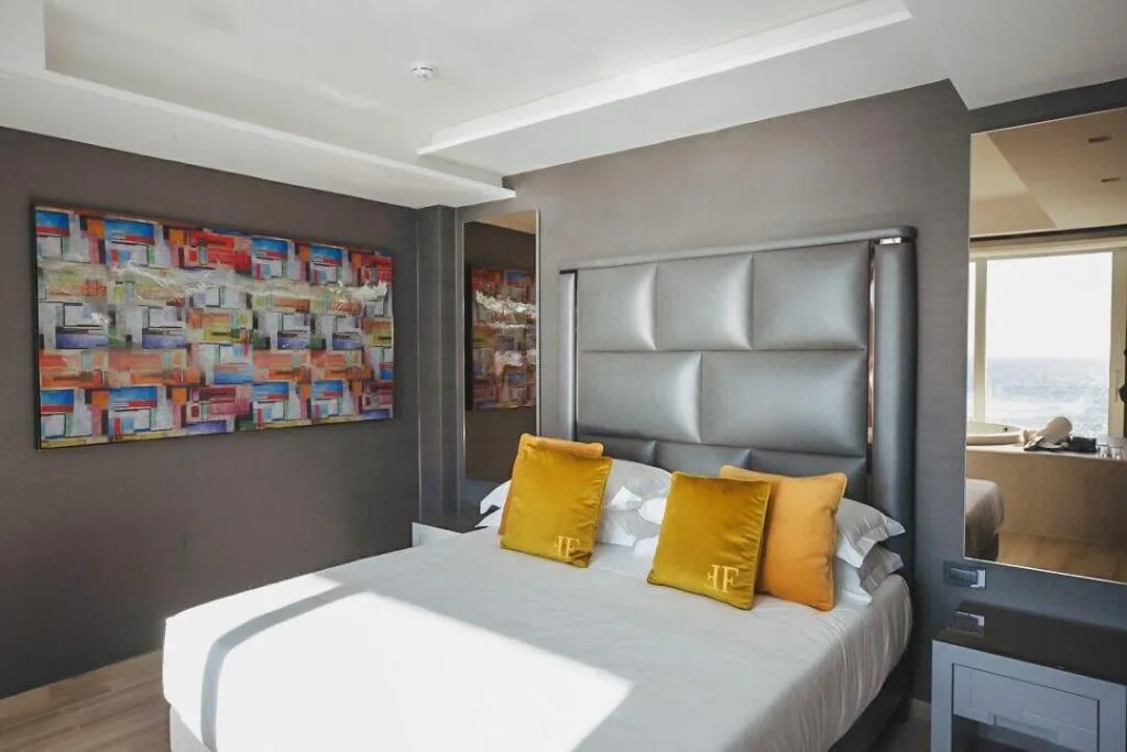 Room, Resort Tre Fontane, Naples