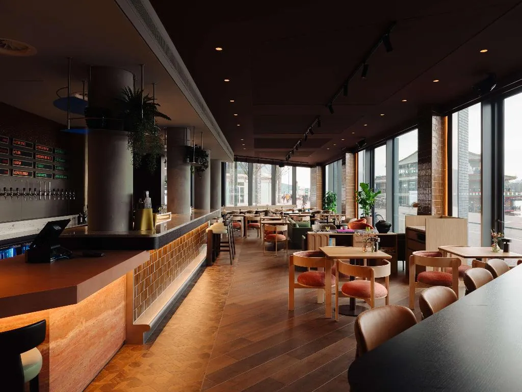 General view, DoubleTree by Hilton Amsterdam Centraal Station, Amsterdam