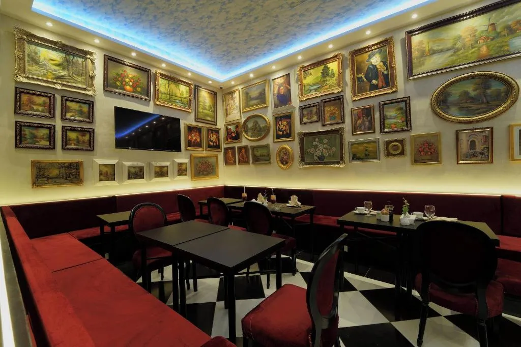 Restaurant, Victoria Cairo Hotel, Cairo