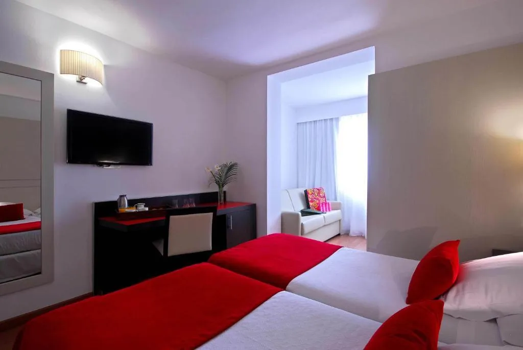 TRIPLE STANDARD Room, Grupotel Gravina, Barcelona