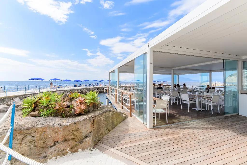 Beach, Parco Dei Principi, Naples