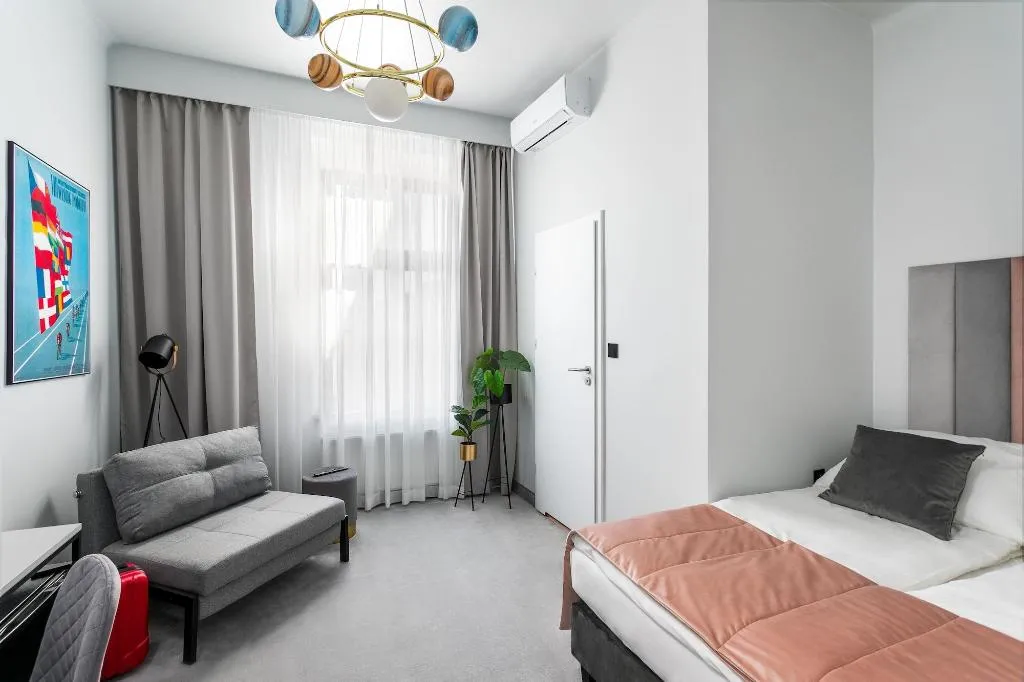 TRIPLE PREMIUM Room, Old Town Residence - Premium Aparthotel, Krakow