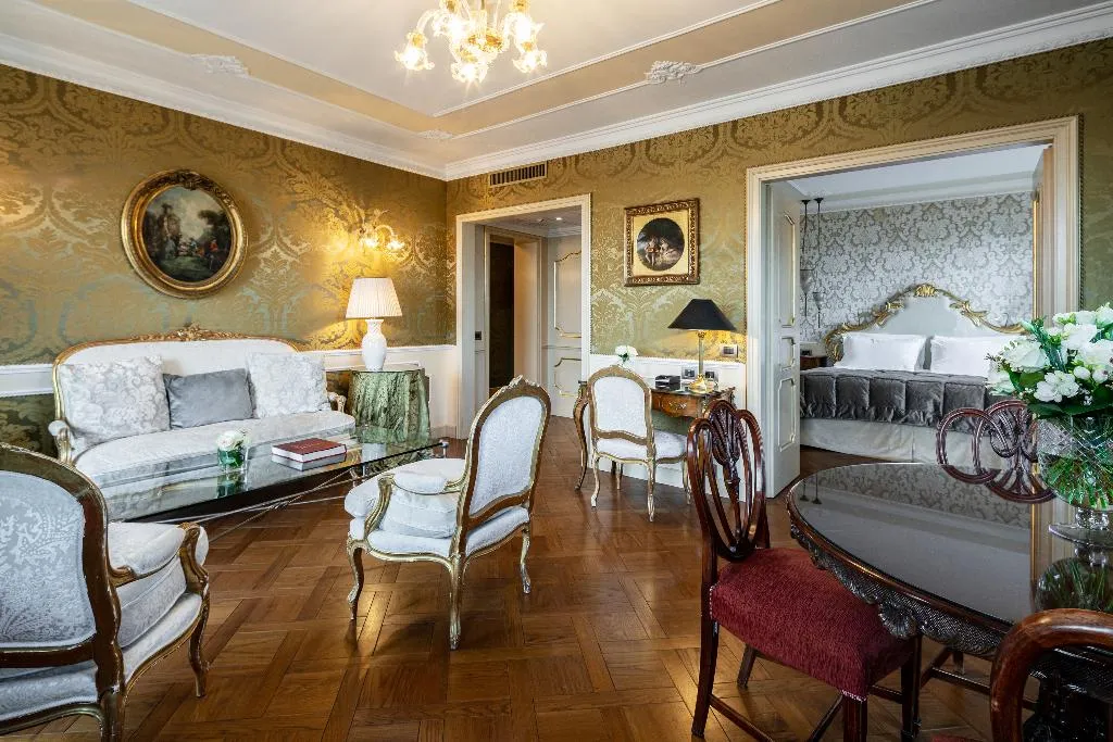 SUITE LAGOON VIEW Room, Baglioni Hotel Luna, Venice