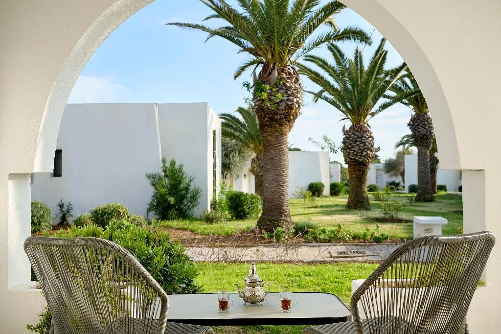 FAMILY ROOM CAPACITY 6 Room, The Mirage Resort & Spa, Tunisia
