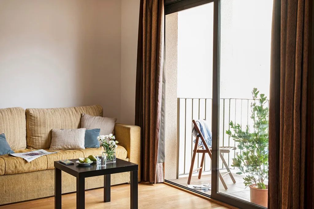 APARTMENT CAPACITY 3 Room, AinB Eixample-Entença Apartments, Barcelona