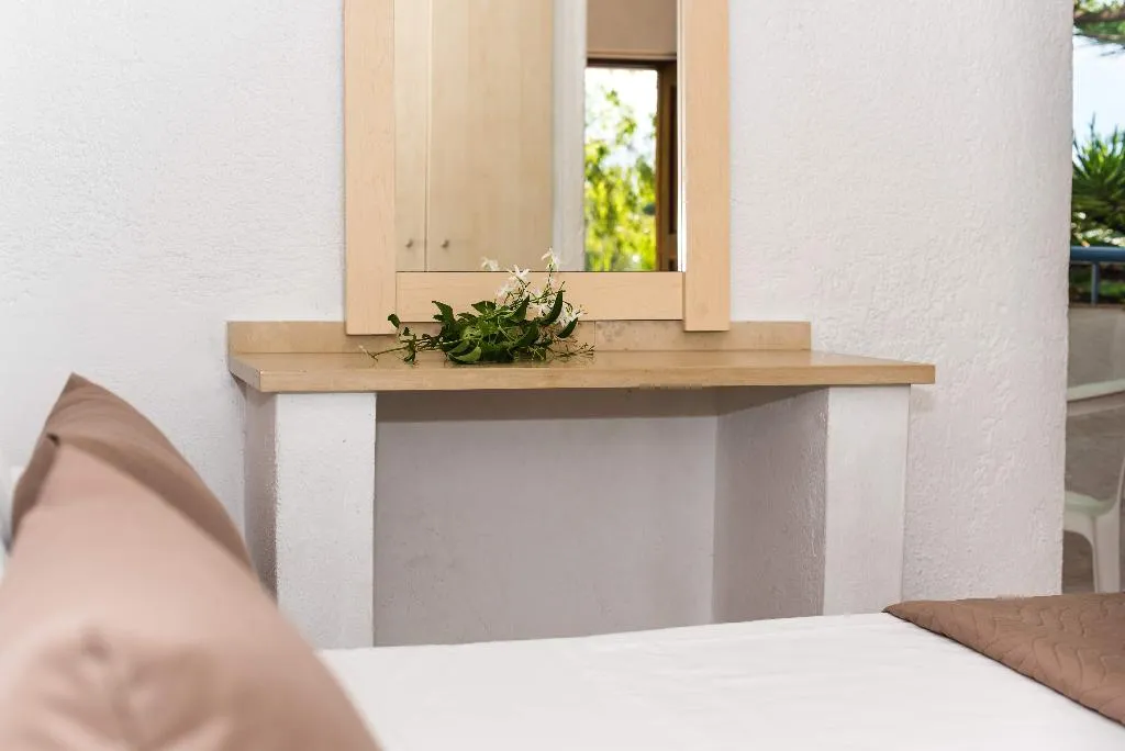 STUDIO CAPACITY 3 Room, Aspro Hotel, Crete