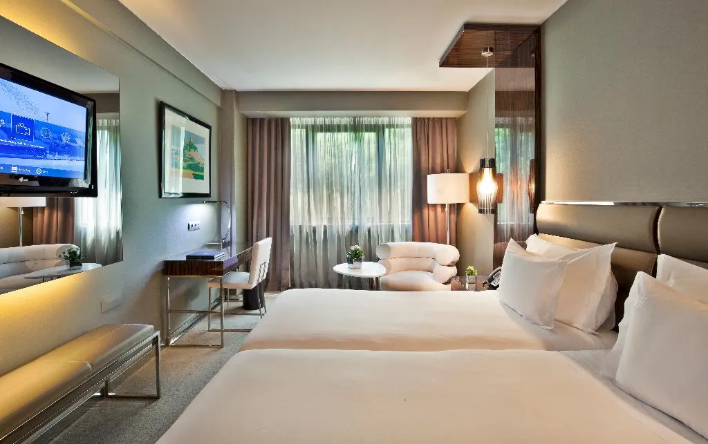 Double or Twin DELUXE Room, Altis Grand Hotel, Lisbon
