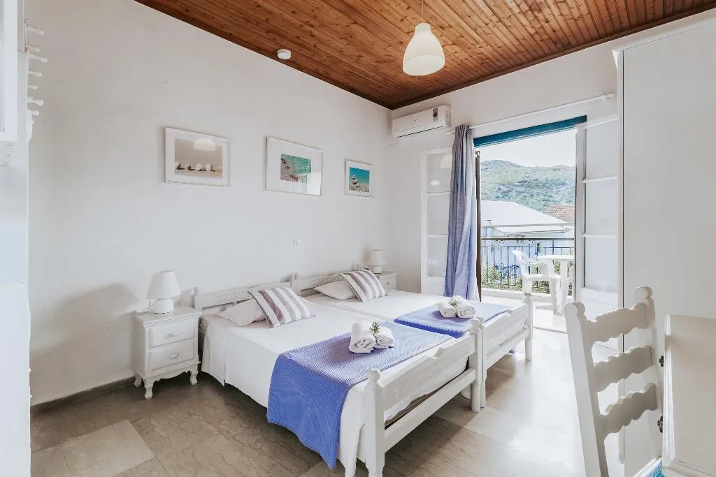 Double or Twin STANDARD Room, Sunflower Apartments, Corfu