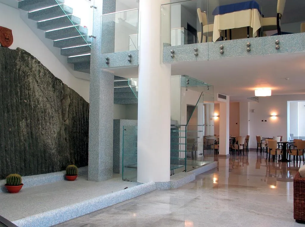 Lobby, Villa Carolina, Naples