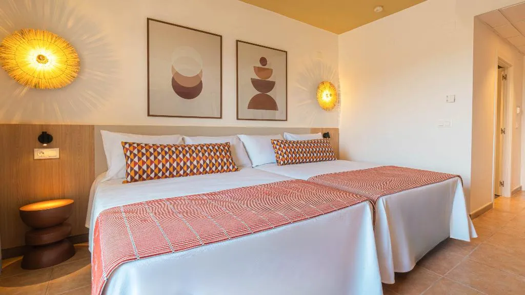 DOUBLE POOL VIEW Room, Ohtels La Hacienda, Costa Brava