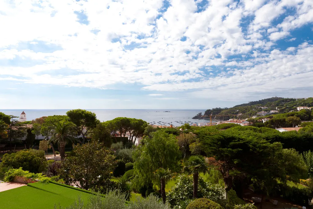 General view, Alga, Costa Brava
