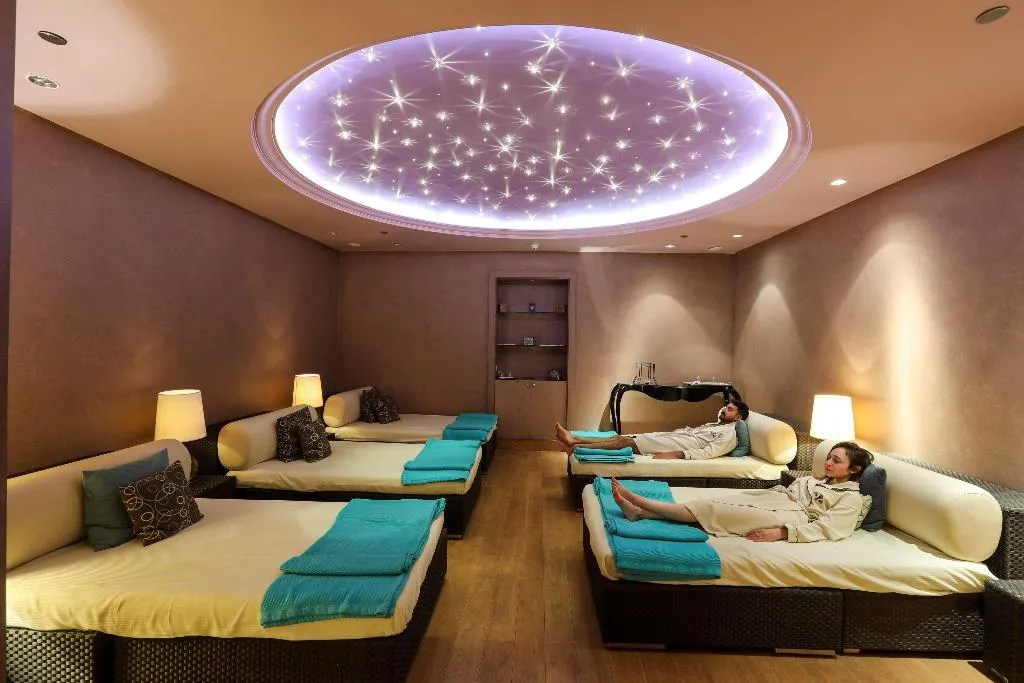 Sports and Entertainment, Kempinski Nile Hotel Garden City Cairo, Cairo