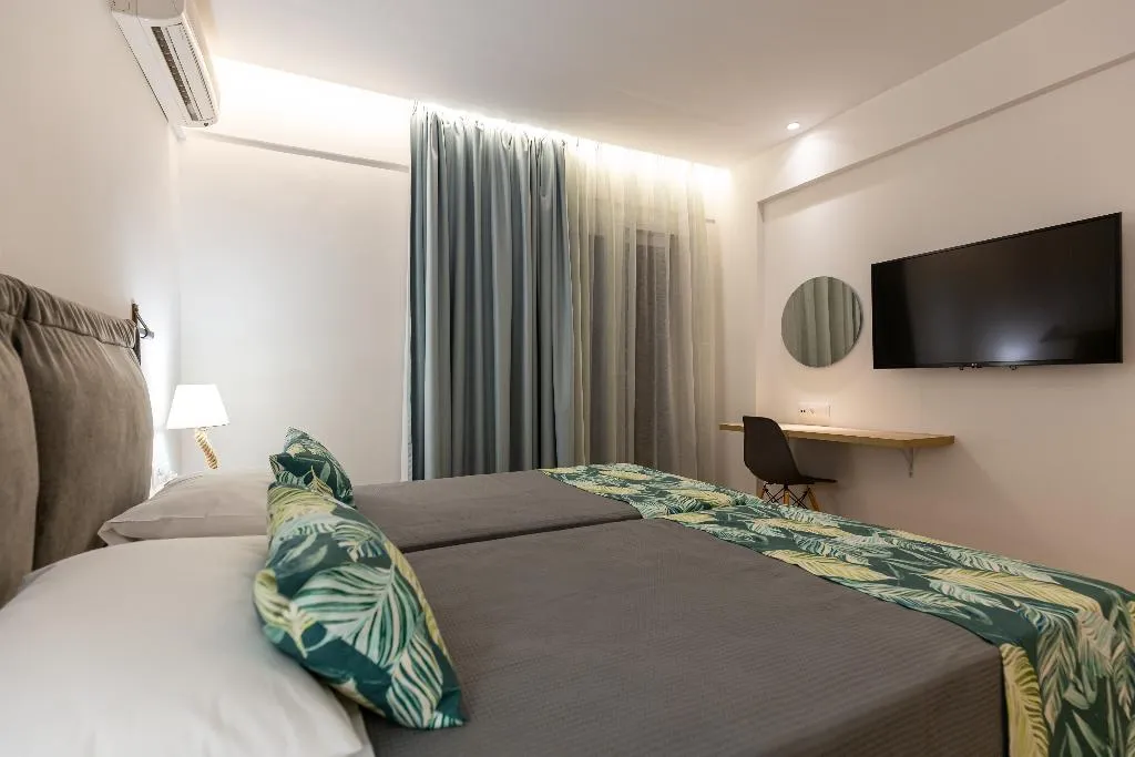 Double or Twin CLASSIC LAND VIEW Room, Sirocco hotel, Corfu