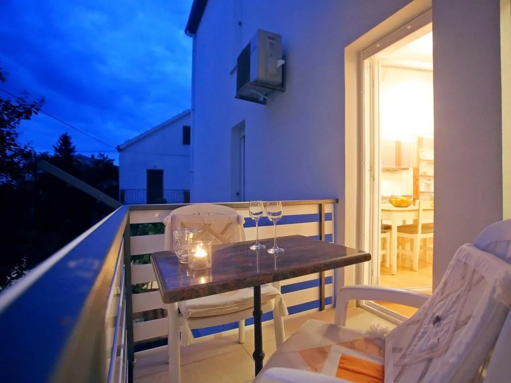 APARTMENT CAPACITY 4 Room, Apartments Lili, Zadar
