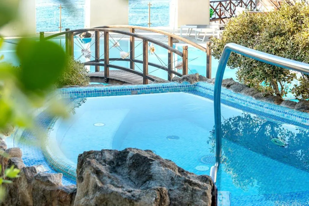 General view, Hotel Tritone Resort & Spa, Naples