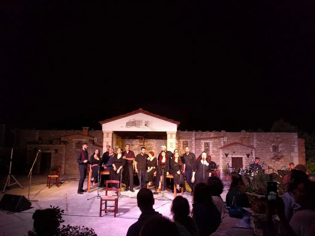 Terrace, Aravanes Mountain Resort & Eco Cuisine, Crete