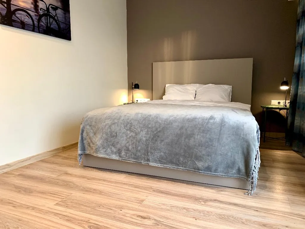 APARTMENT WITH BALCONY Room, Riga Lux Apartments - Ernesta, Riga