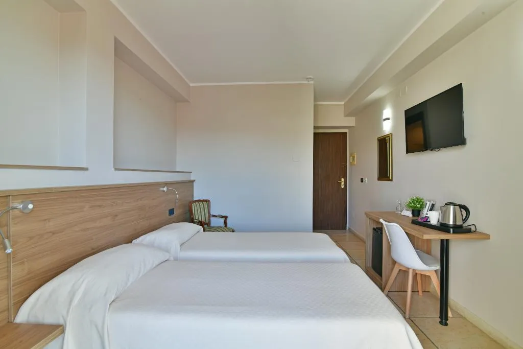 DOUBLE STANDARD Room, Villa Linda, Catania