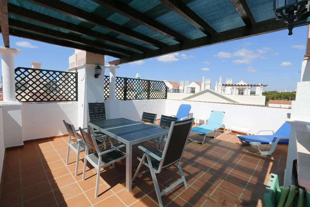 APARTMENT THREE BEDROOMS Room, Apartamentos The Old Village by Village 4u, Algarve